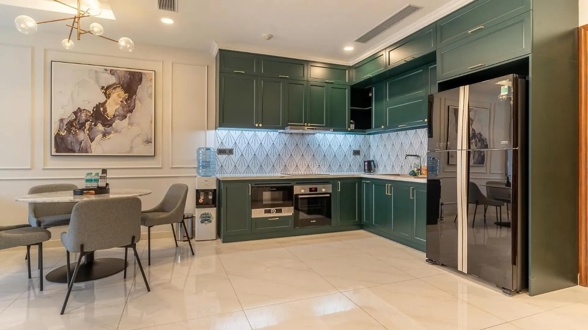 Apartment De Lux Madison Best Central 2 Bedrooms 2 Baths, Pool Gym Ho Chi Minh City Vietnam