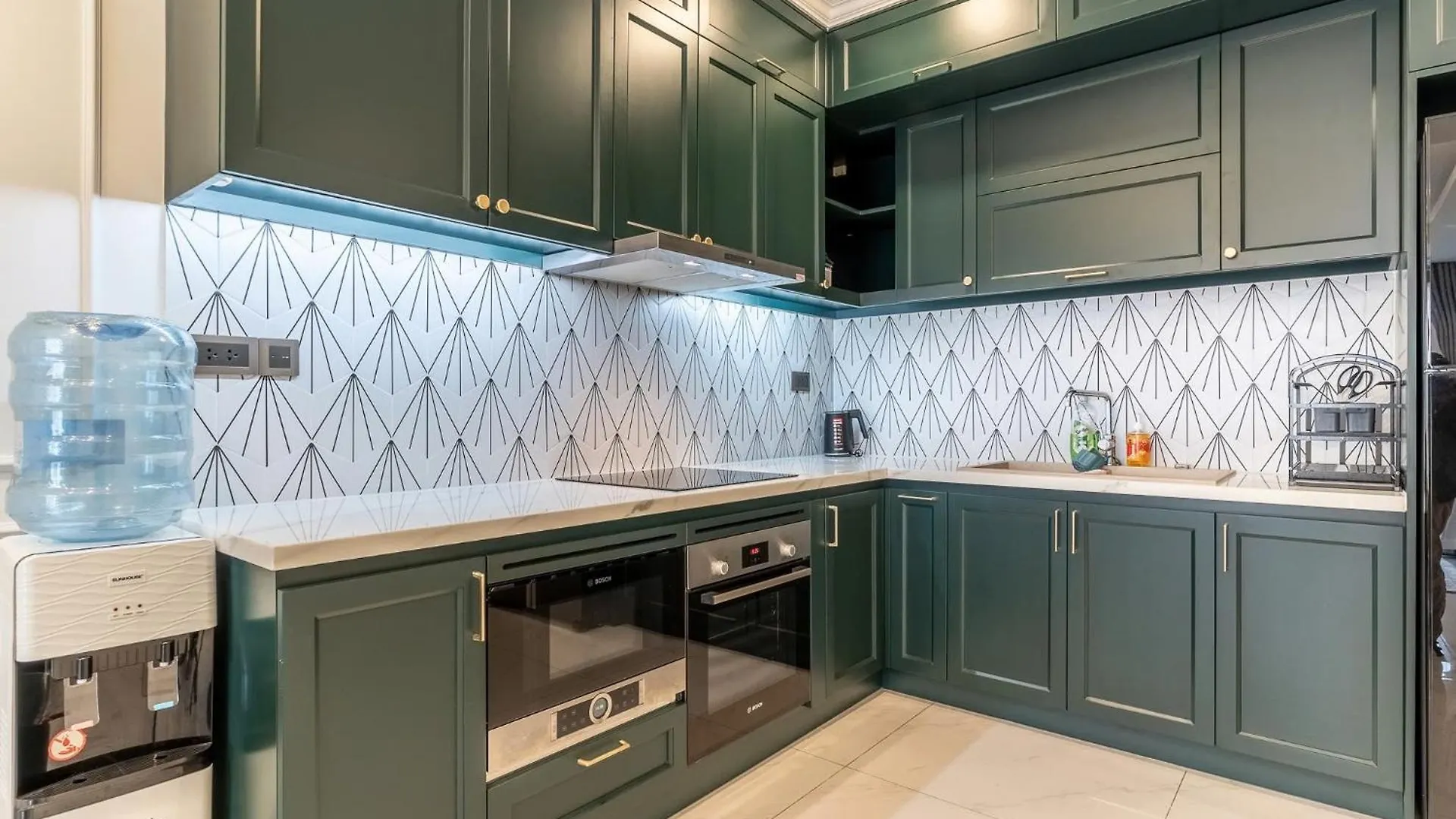 De Lux Madison Best Central 2 Bedrooms 2 Baths, Pool Gym Ho Či Minovo Město 0*,  Vietnam